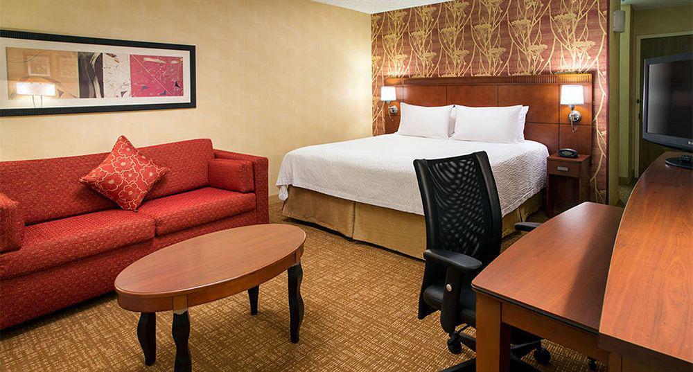 Courtyard By Marriott Odessa Ξενοδοχείο Εξωτερικό φωτογραφία